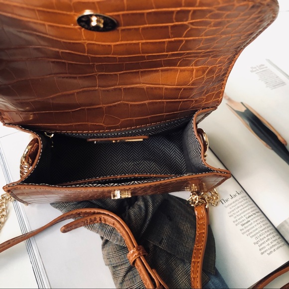 CROC MINI BAG 🍂🔝 - Picture 5 of 6